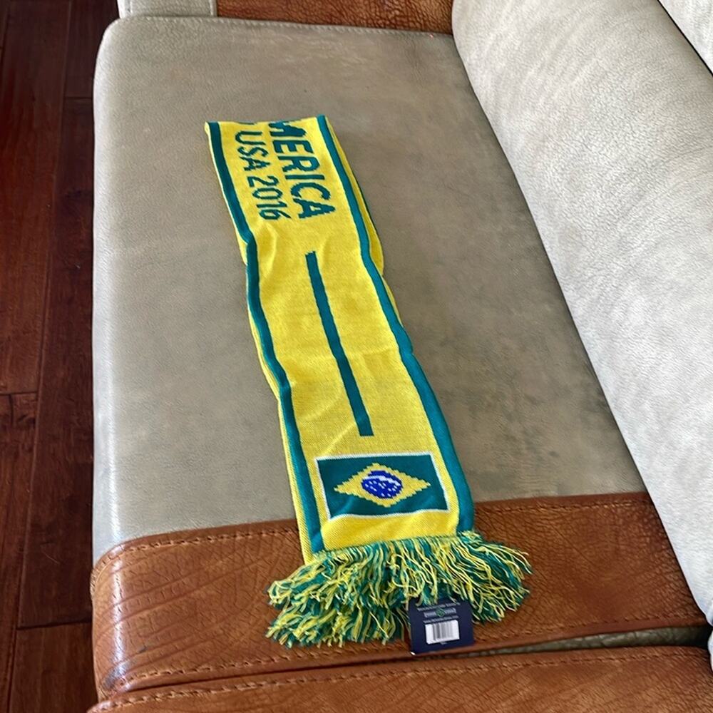 Brazil Copa America Centenario Scarf USA 2016  Soccer Collectibles Green Yellow - Picture 3 of 7
